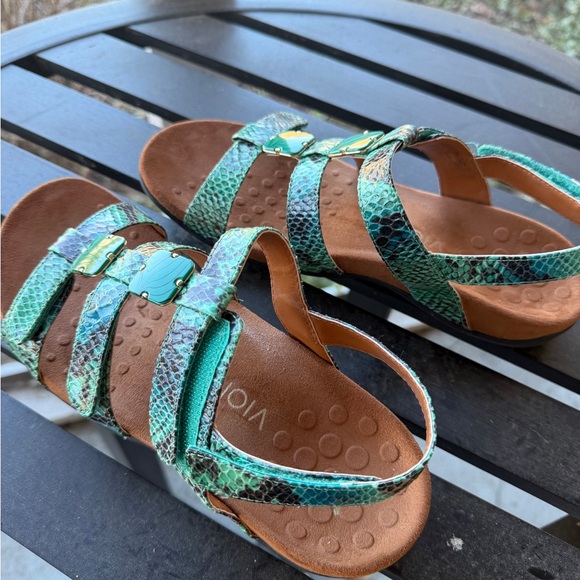 Women’s Green Snakeskin Sandals - Picture 3 of 6